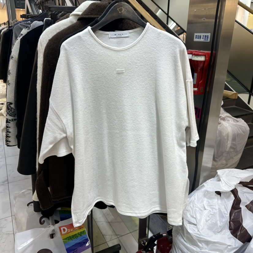 A2/D2東大門㊣直郵女士新款職業時尚25秋冬熱賣推薦人氣T恤A2/D2T恤圖色1