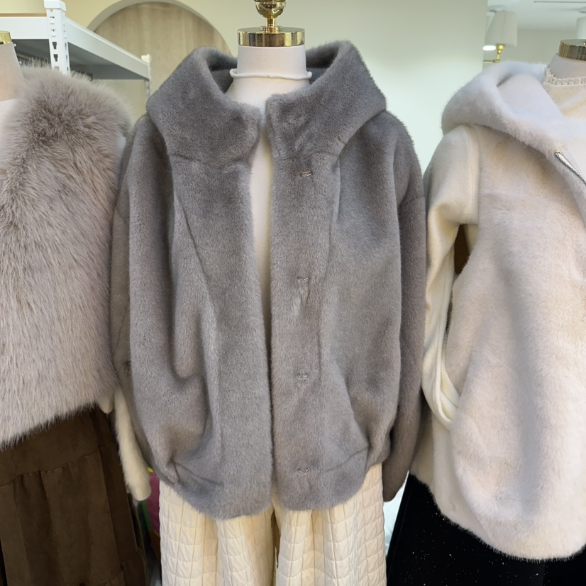 COCO HOLIC東大門㊣代購女士新款真品休閑短款大衣貂皮連帽COCO HOLIC短款大衣圖色3
