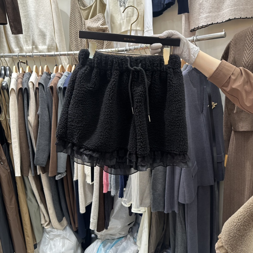 BIKINI東大門㊣代購女裝新品職業時尚熱賣推薦25秋冬短褲蕾絲BIKINI短褲圖色4