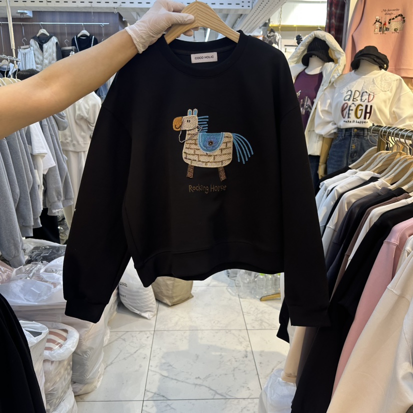 COCO HOLIC韓國代購㊣女裝新品人氣真品熱賣時尚推薦25秋冬衛衣COCO HOLIC衛衣圖色3