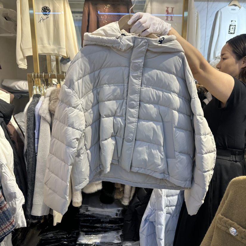 COCO HOLIC東大門㊣實拍女士新款休閑熱賣短款棉服連帽衫絨COCO HOLIC短款棉服圖色3