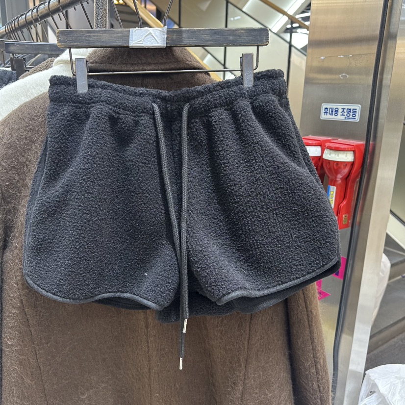 A2/D2東大門㊣直郵女士新品人氣時尚真品25秋冬休閑熱賣短褲A2/D2短褲圖色2