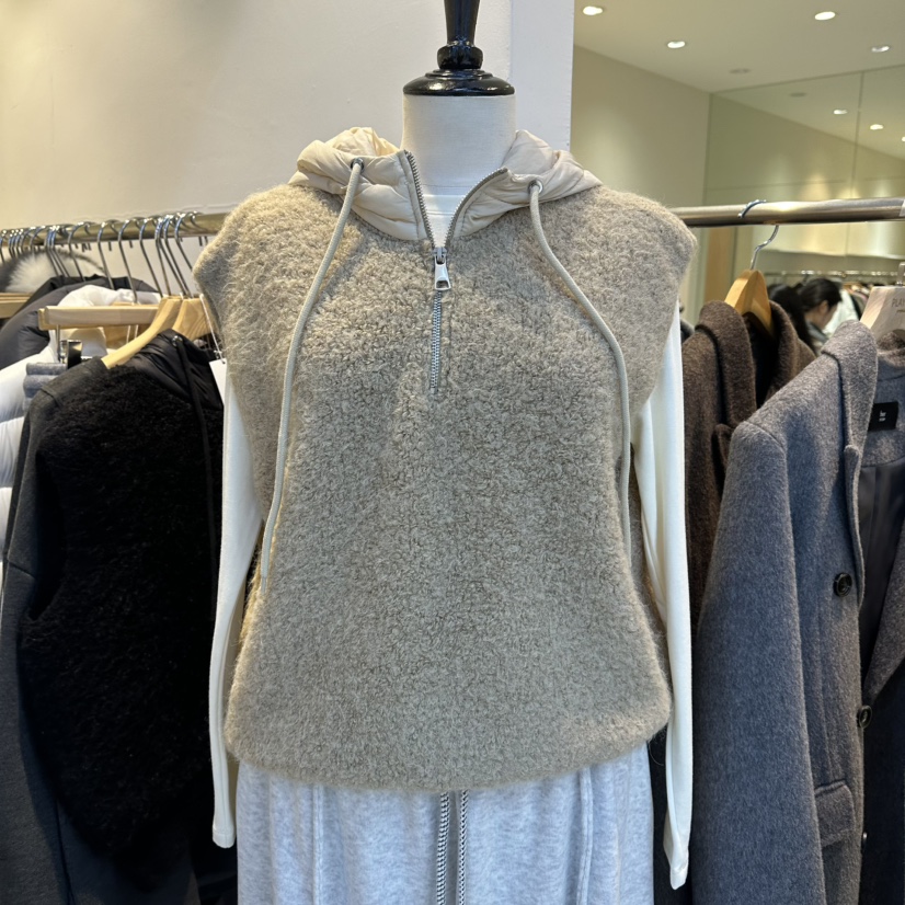 EYEFUL-Q韓國直郵㊣女士新品推薦職業25秋冬時尚人氣馬甲連帽eyeful馬甲圖色1