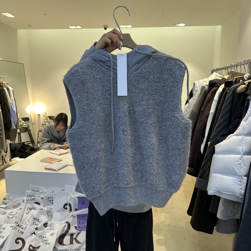 EYEFUL-Q韓國直郵㊣女士新品推薦職業25秋冬時尚人氣馬甲連帽eyeful馬甲圖色2