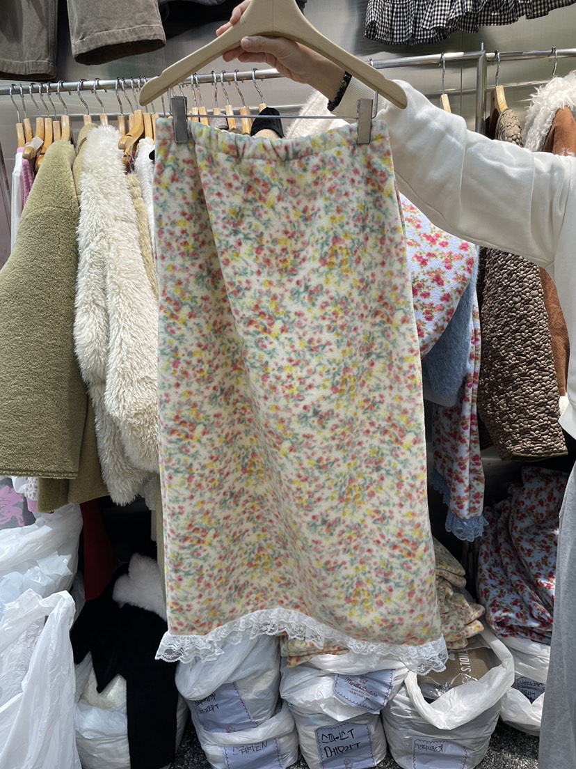 MENDL S東大門㊣代購女裝新款真品職業熱賣長裙連帽衫花朵MENDL S長裙圖色1