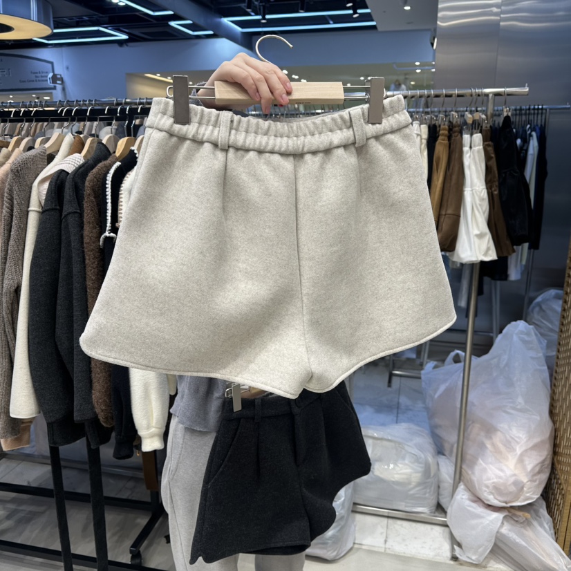 HOT PLACE韓國直郵㊣女士新品推薦職業時尚25秋冬短褲羊毛HOT PLACE_ISSUE/DREAM GIRIS短褲