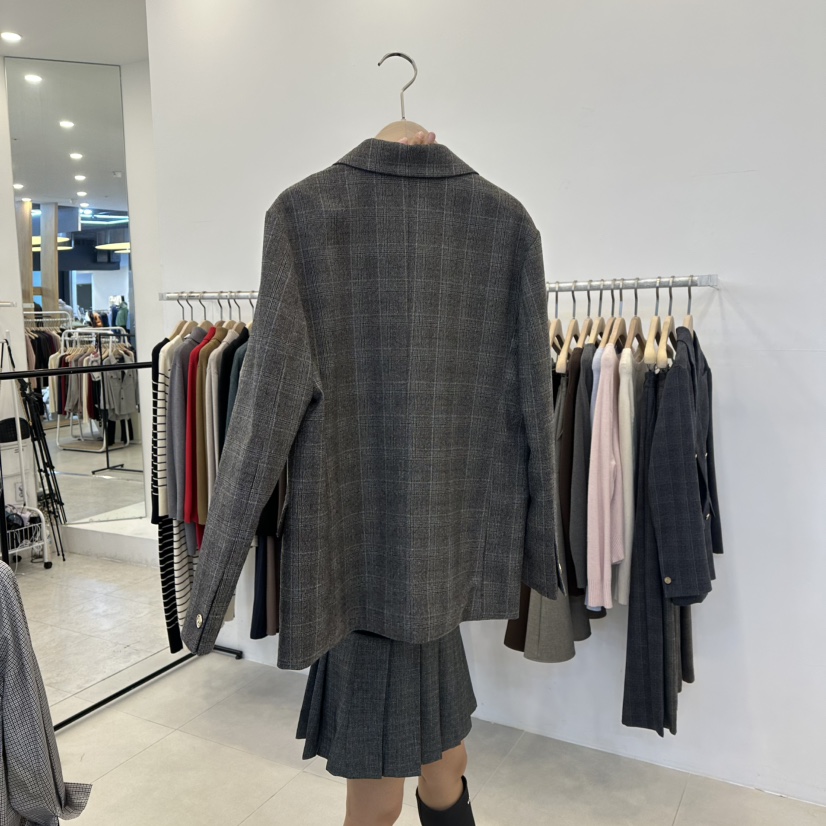 FUNNY POWDER東大門㊣直郵女士新款職業真品推薦25秋冬夾克THE FUNNY夾克