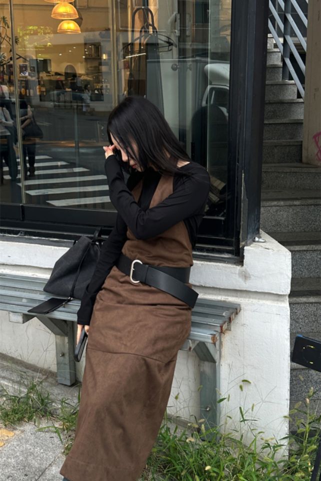 LIVE FOREVER東大門㊣實拍女裝新品人氣連衣裙不含腰帶麂皮LIVE FOR_EVER連衣裙