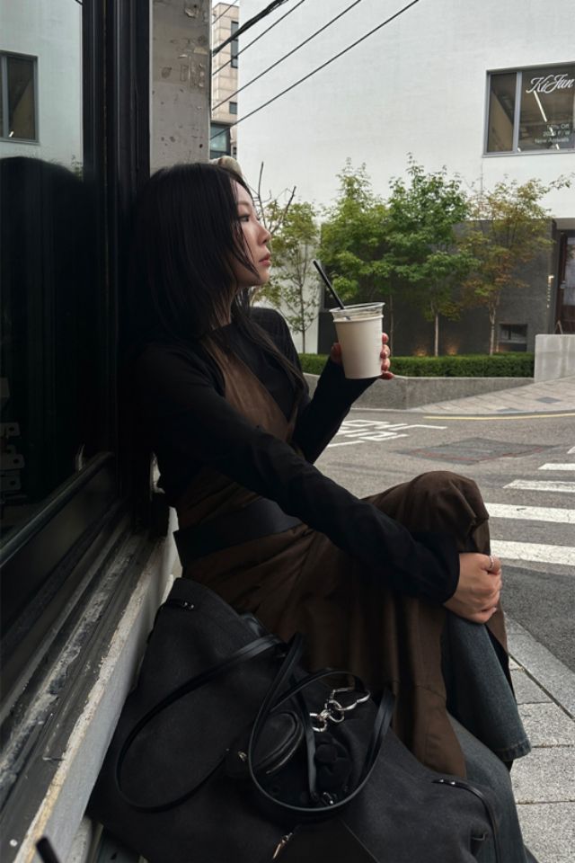 LIVE FOREVER東大門㊣實拍女裝新品人氣連衣裙不含腰帶麂皮LIVE FOR_EVER連衣裙