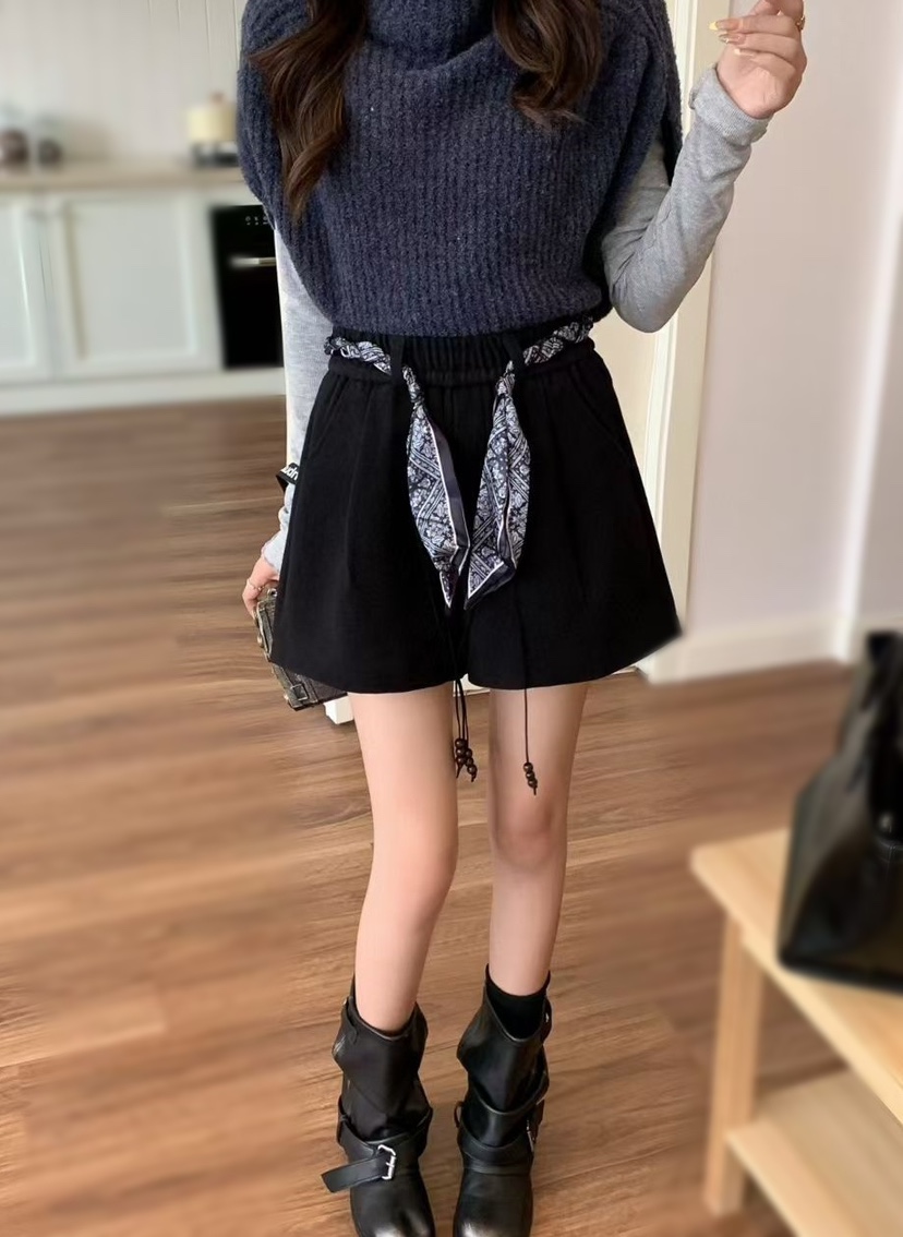 OLA東大門㊣代購女裝新款時尚人氣推薦職業短褲羊毛圍巾含腰繩mellor/OLA短褲