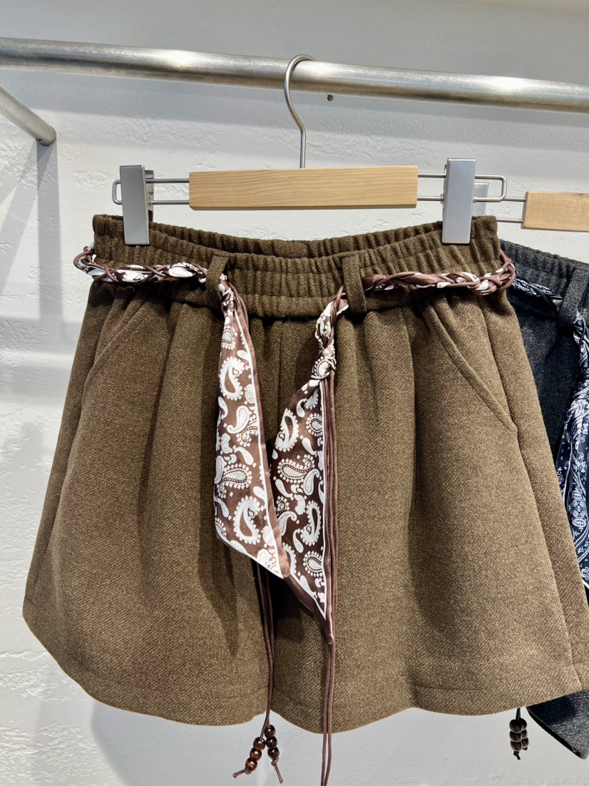 OLA東大門㊣代購女裝新款時尚人氣推薦職業短褲羊毛圍巾含腰繩mellor/OLA短褲圖色3