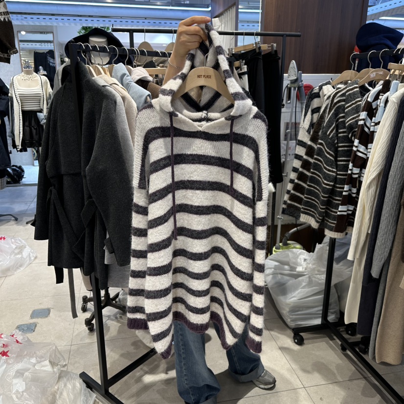 DREAM GIRIS韓國代購㊣女裝新品熱賣25秋冬真品休閑人氣毛衣DREAM GIRIS/HOT PLACE_ISSUE毛衣圖色3紫色邊