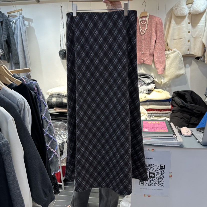 AKRA BY ART東大門㊣代購女裝新款25秋冬職業熱賣長裙格子AKRA BY ART長裙圖色1棕色