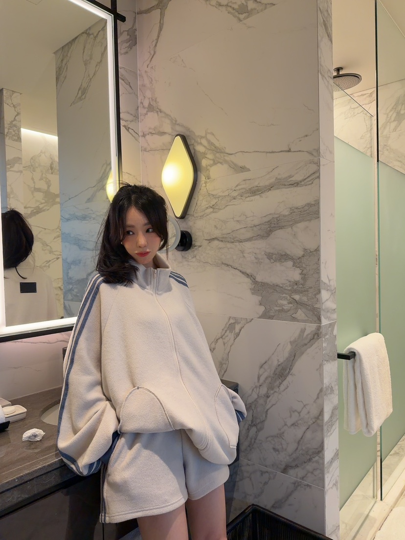 PALETTE-Q東大門㊣實拍女裝新品時尚人氣職業25秋冬夾克拉鏈PALETTE-Q夾克