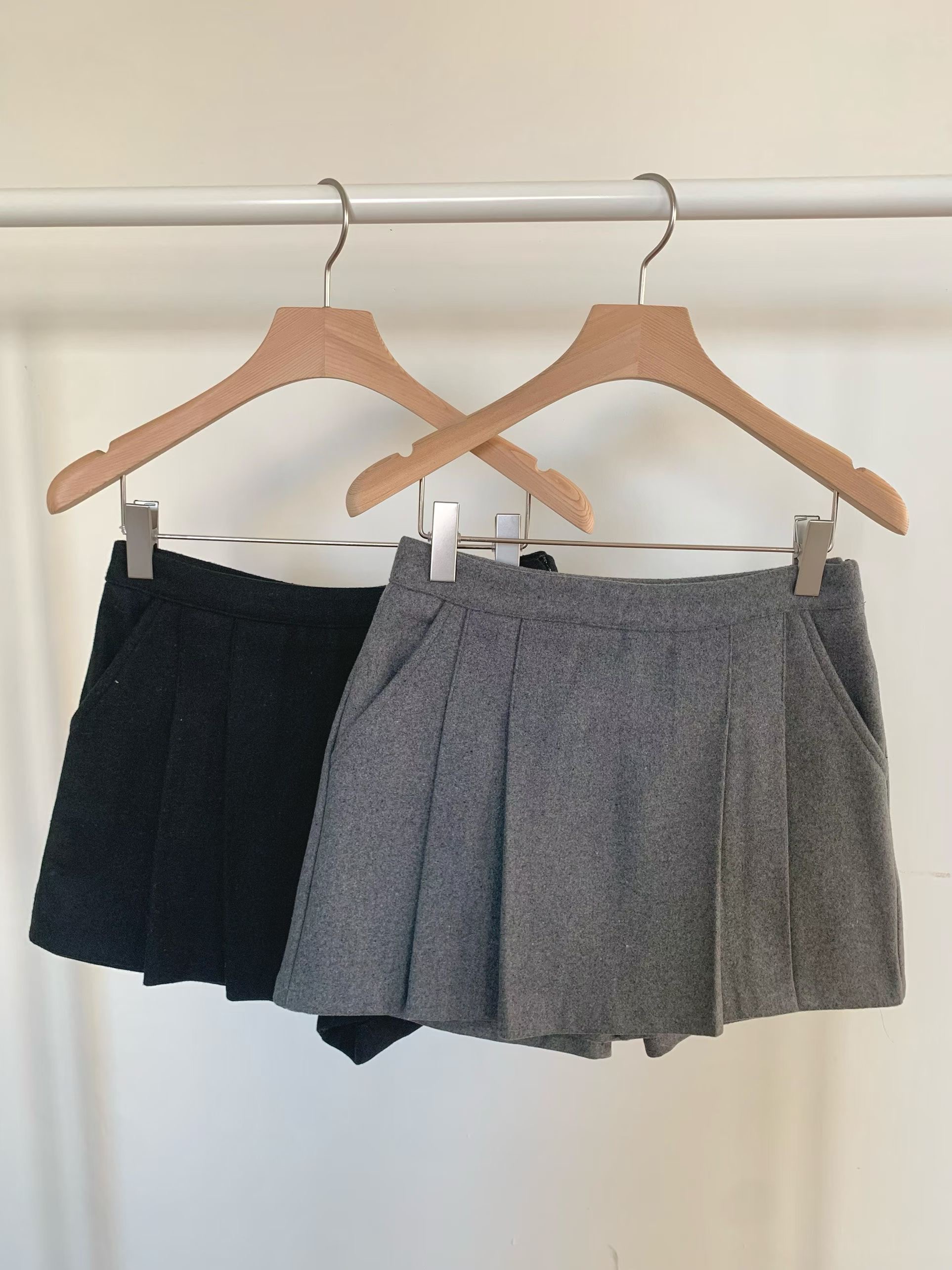 AGATHE東大門㊣實拍女裝新品推薦真品時尚休閑短裙百褶褶裙AGATHE短裙