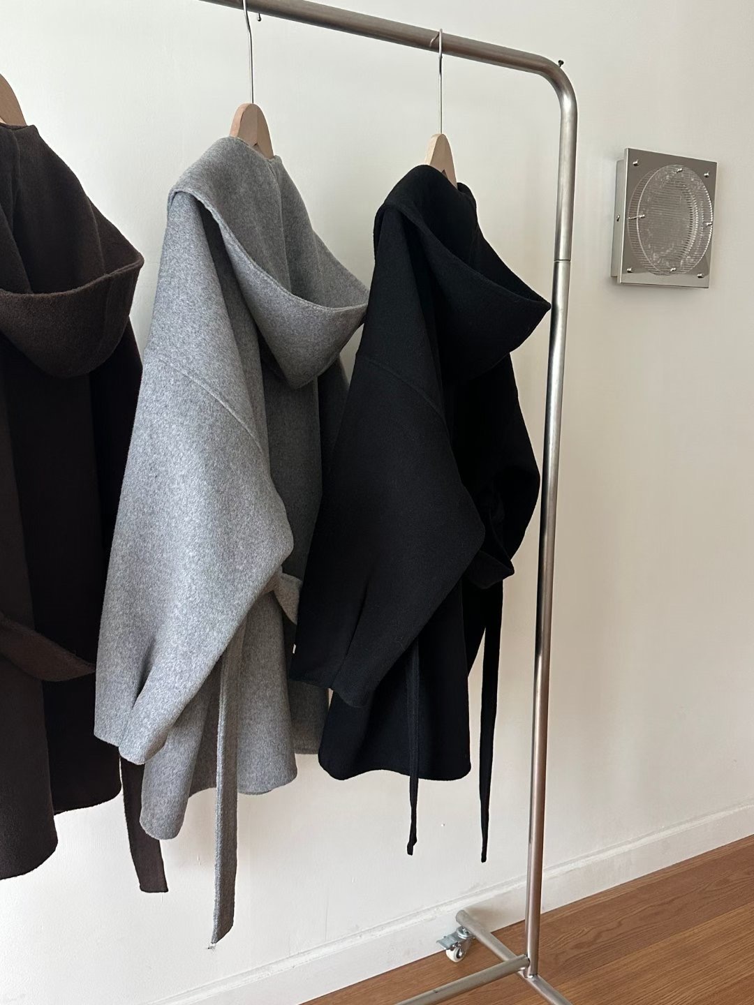 OLZE-올제-T韓國代購㊣女士新款時尚人氣休閑短款大衣含腰帶OLZE-올제-T短款大衣