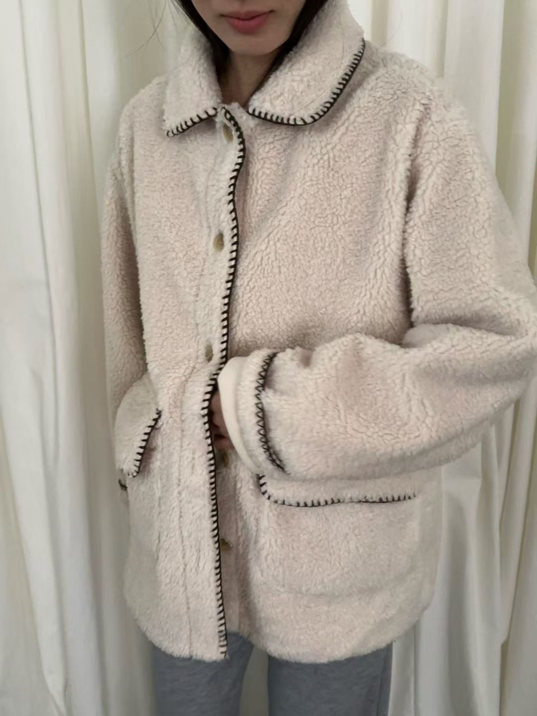 EVERY MOMENT東大門㊣實拍女裝新款人氣25秋冬短款大衣毛絨刺繡EVERY MOMENT短款大衣