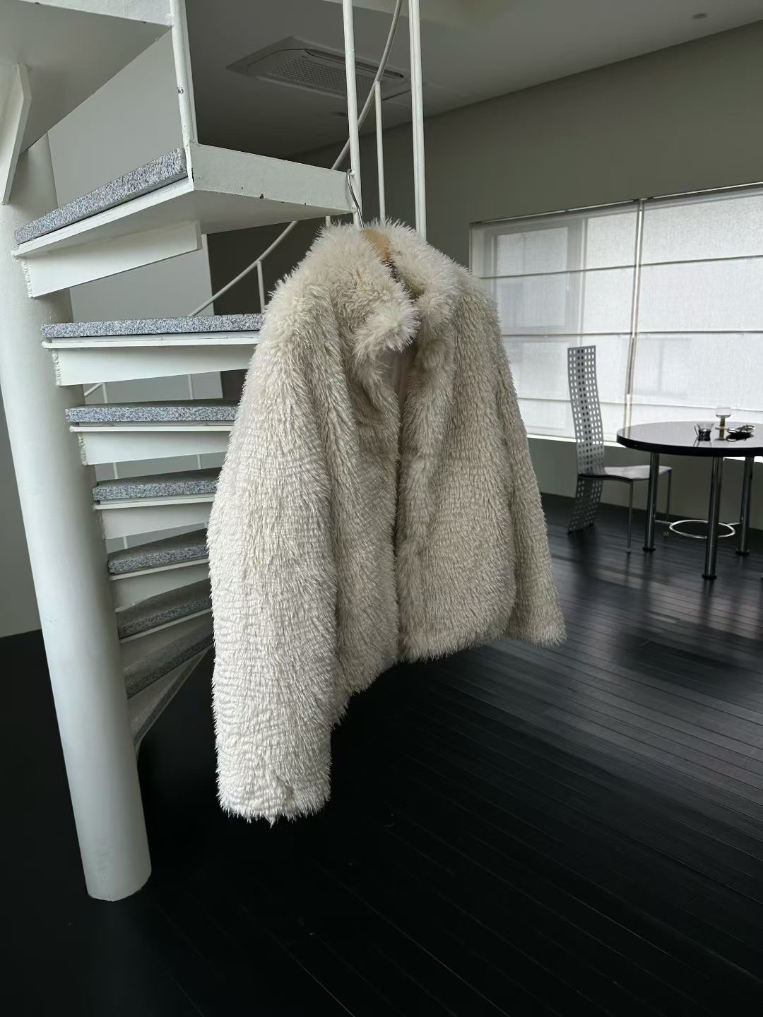 EVERY MOMENT東大門㊣實拍女裝新款推薦熱賣真品25秋冬夾克皮草EVERY MOMENT夾克圖色2