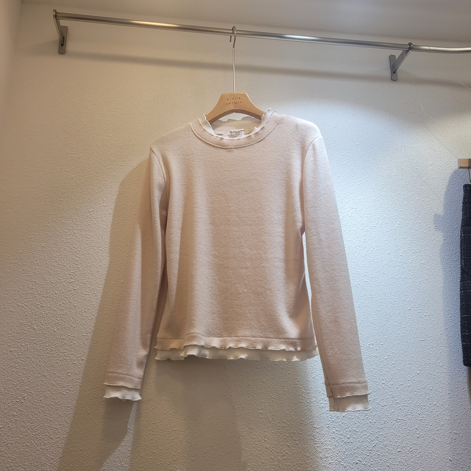 BLACK JASMIN-블랙쟈스민-T東大門㊣代購女士新款休閑長袖T恤柔軟BLACK JASMIN長袖T恤圖色1