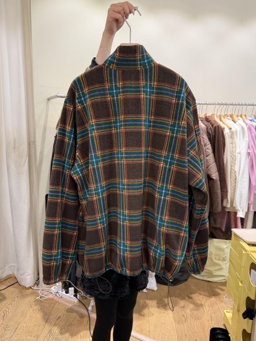 AUVERFIT韓國直郵㊣女士新品職業熱賣襯衫蕾絲衫羊毛衫格子AUVERFIT襯衫/蕾絲衫