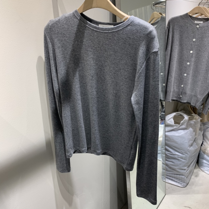 TALK TALK東大門㊣直郵女裝新款真品休閑推薦熱賣人氣長袖T恤TALK TALK長袖T恤圖色6