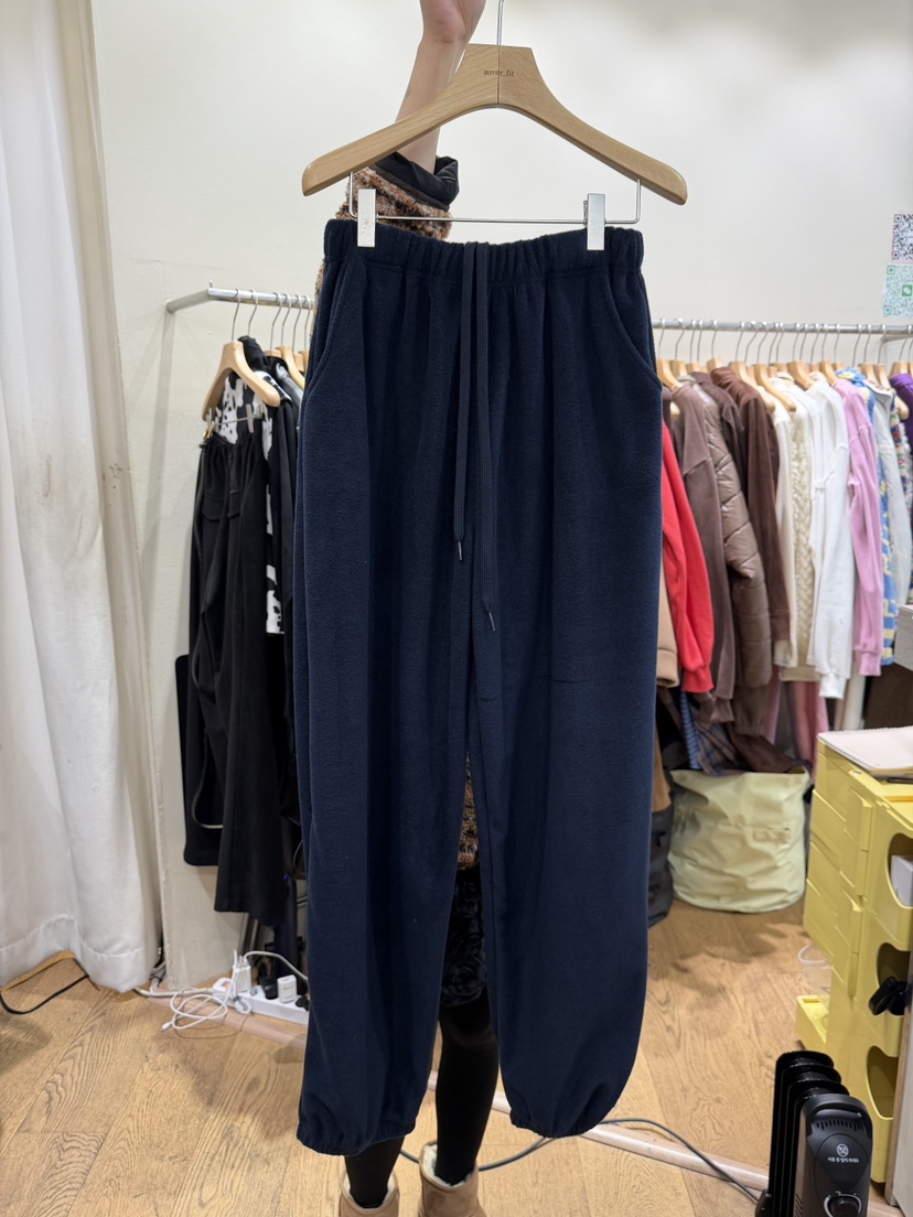 AUVERFIT韓國直郵㊣女士新品真品職業推薦25秋冬休閑褲抓絨AUVERFIT休閑褲圖色2深藍色