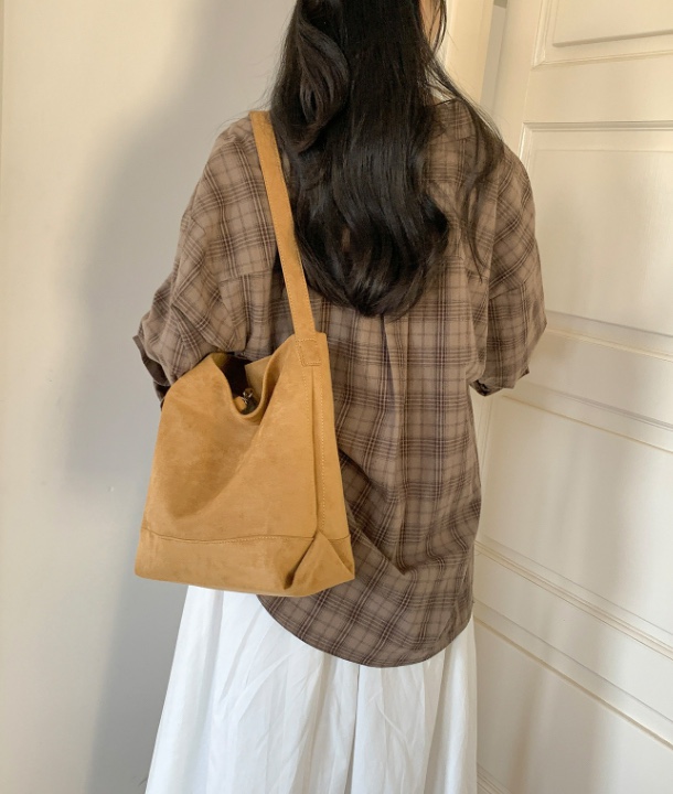 POSH BLUE東大門㊣代購女士新品25秋冬時尚單肩斜跨包絨面革POSH BLUE單肩/斜跨包