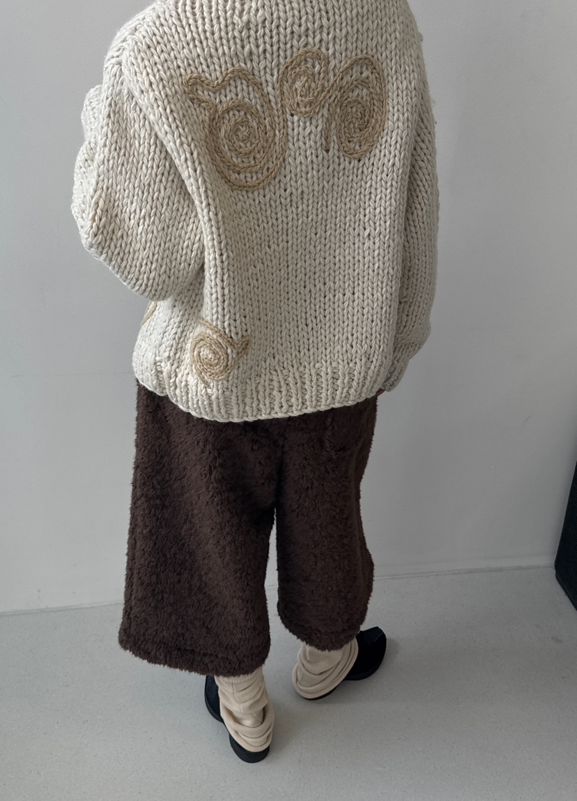 FIFO東大門㊣直郵女裝新款推薦職業真品時尚短褲泰迪熊皮草FIFO短褲