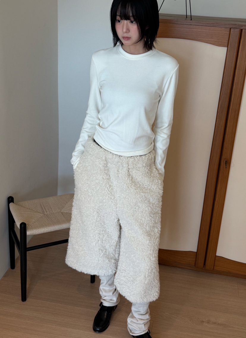 FIFO東大門㊣直郵女裝新款推薦職業真品時尚短褲泰迪熊皮草FIFO短褲