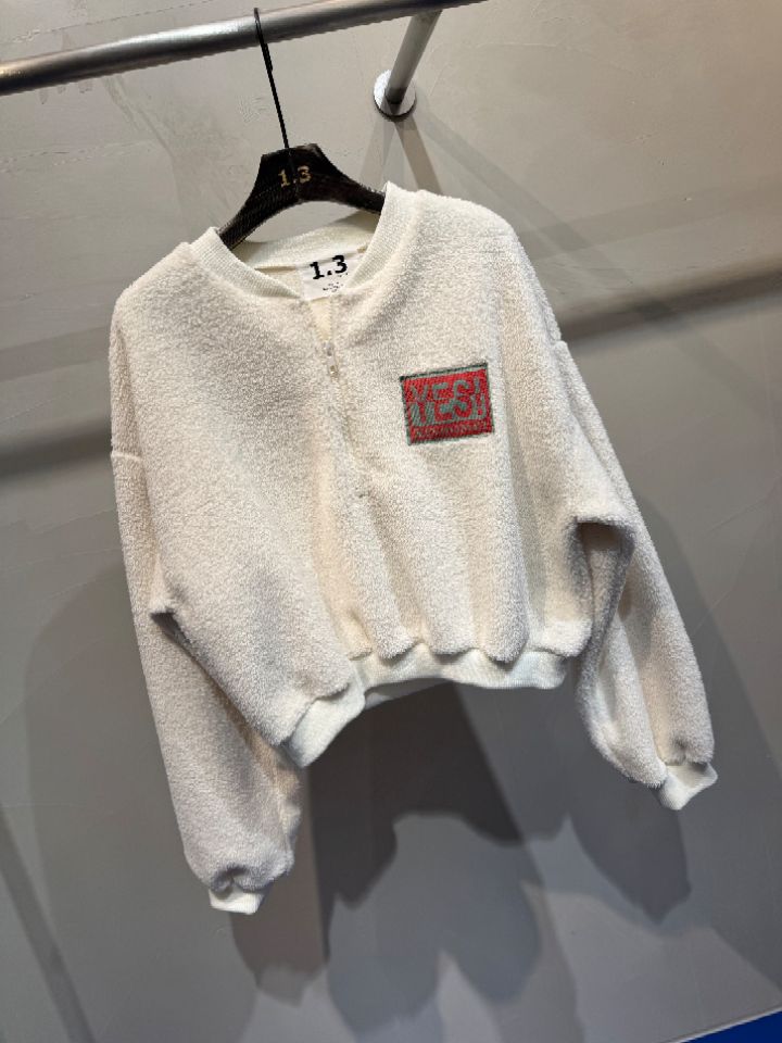 1.3東大門㊣直郵女裝新品休閑職業熱賣時尚推薦人氣真品衛衣1.3衛衣