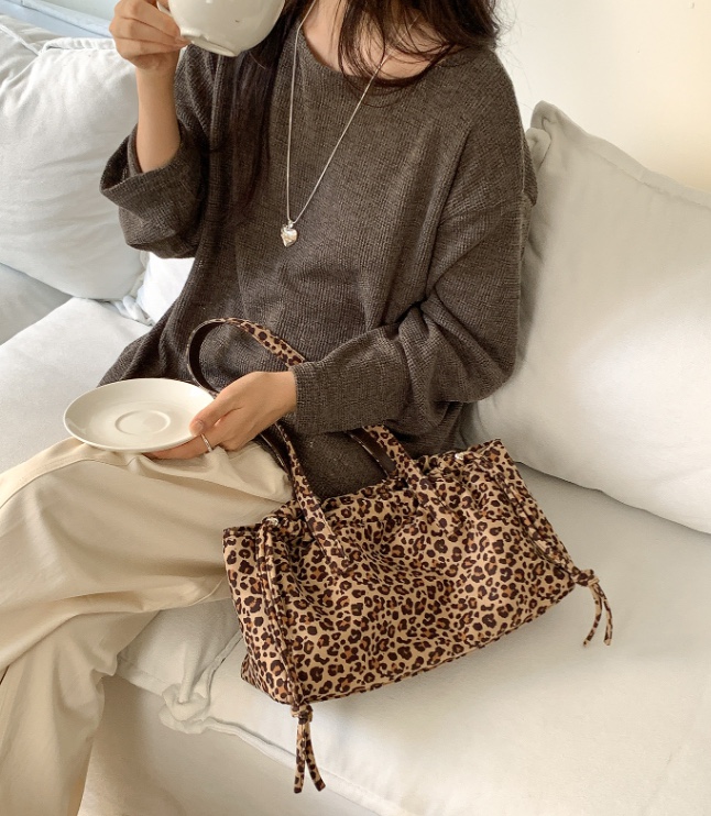 POSH BLUE東大門㊣直郵女裝新品時尚人氣職業25秋冬單肩斜跨包POSH BLUE單肩/斜跨包