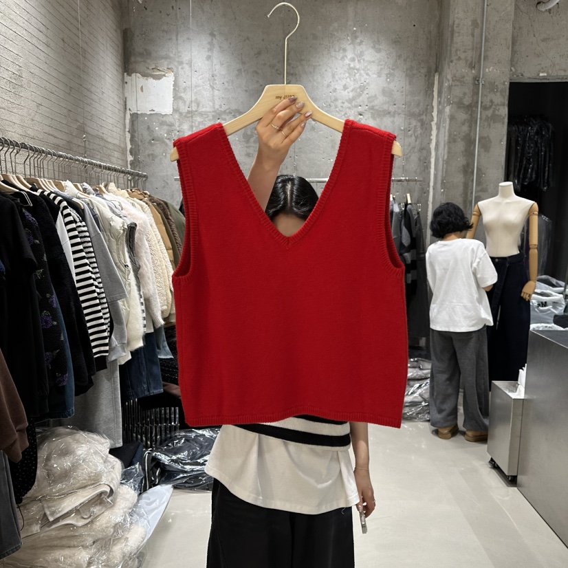 JUNI東大門㊣代購女裝新品熱賣人氣職業休閑推薦25秋冬吊帶背心my juni吊帶/背心圖色1