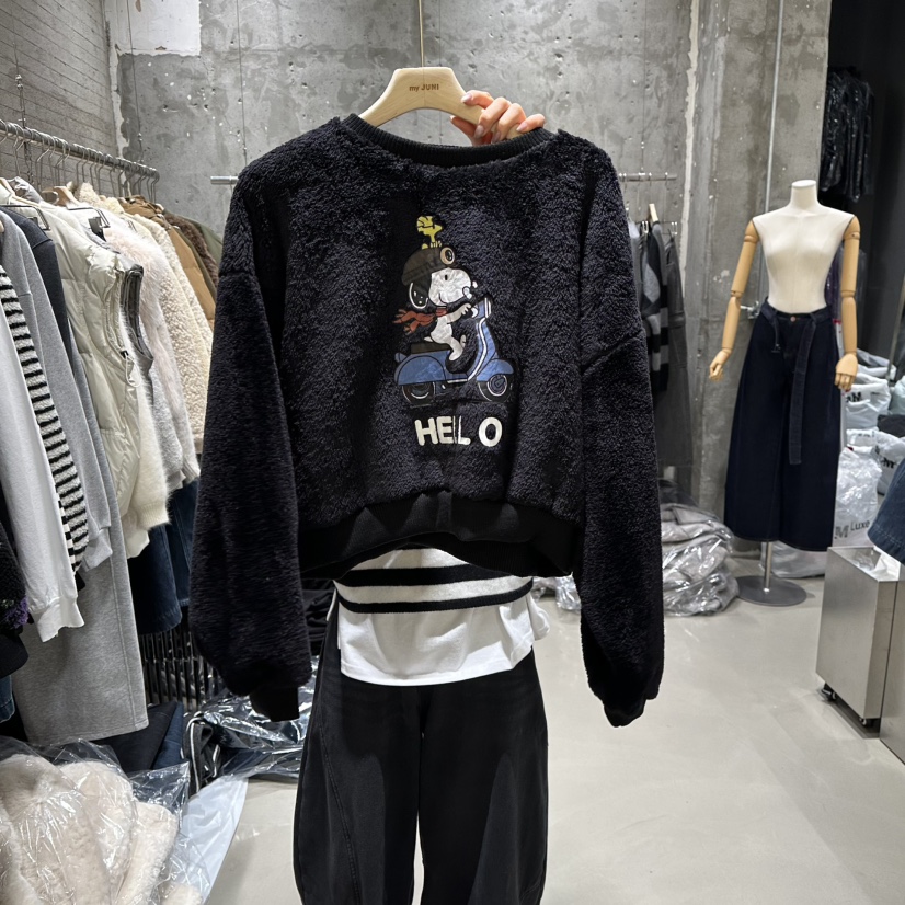 JUNI東大門㊣代購女士新品職業人氣真品休閑衛衣史努比加絨my juni衛衣圖色2