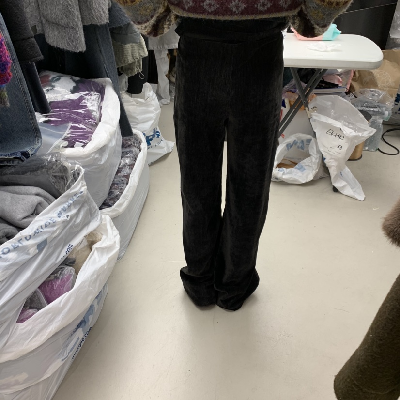 SOLD OUT東大門㊣代購女士新款時尚25秋冬熱賣人氣真品休閑褲SOLD OUT休閑褲