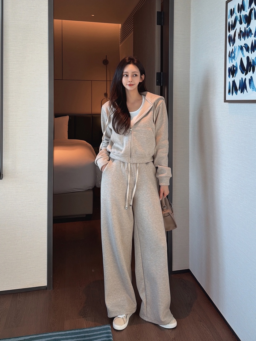 CLOTH韓國代購㊣女士新款時尚熱賣休閑推薦套裝連帽拉鏈衫套裝CLOTH套裝