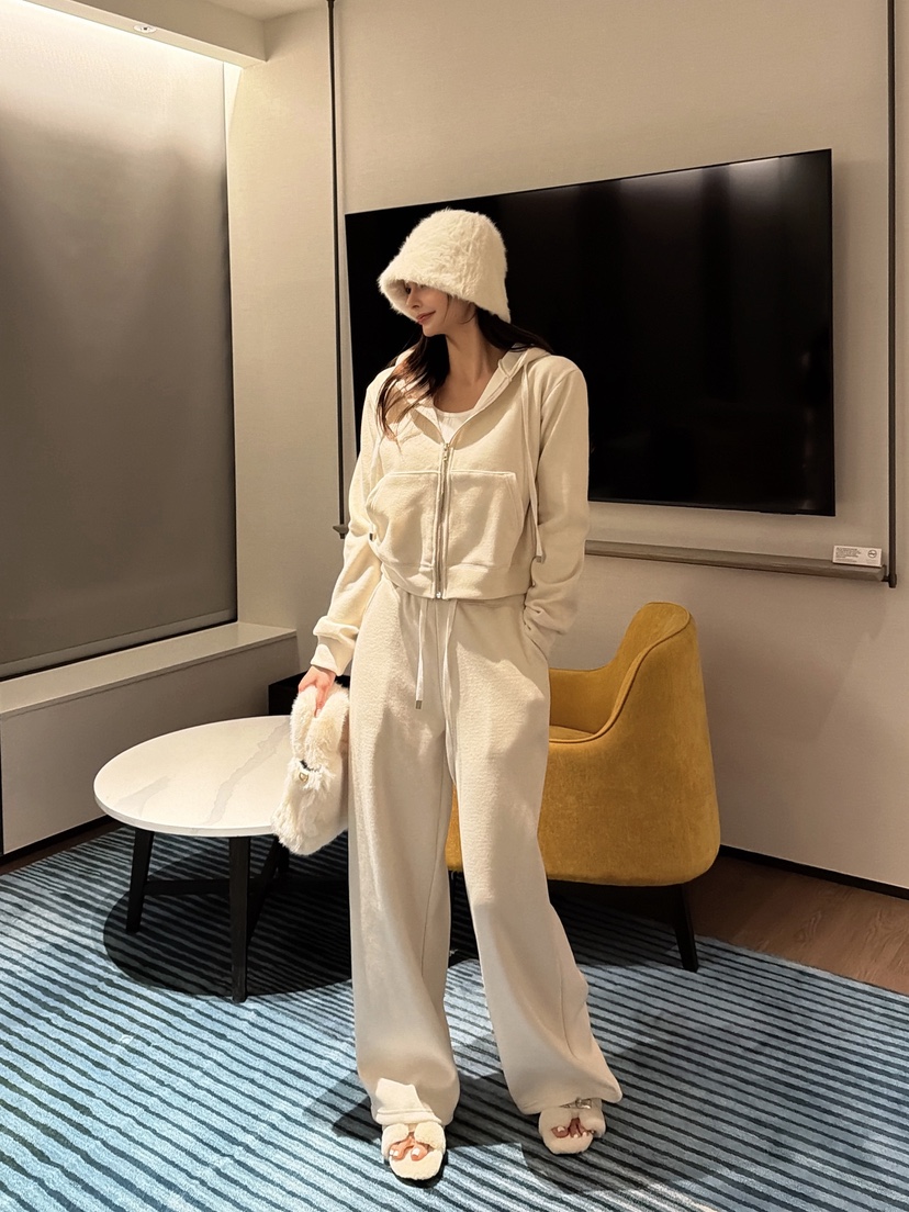 CLOTH韓國代購㊣女士新款時尚熱賣休閑推薦套裝連帽拉鏈衫套裝CLOTH套裝