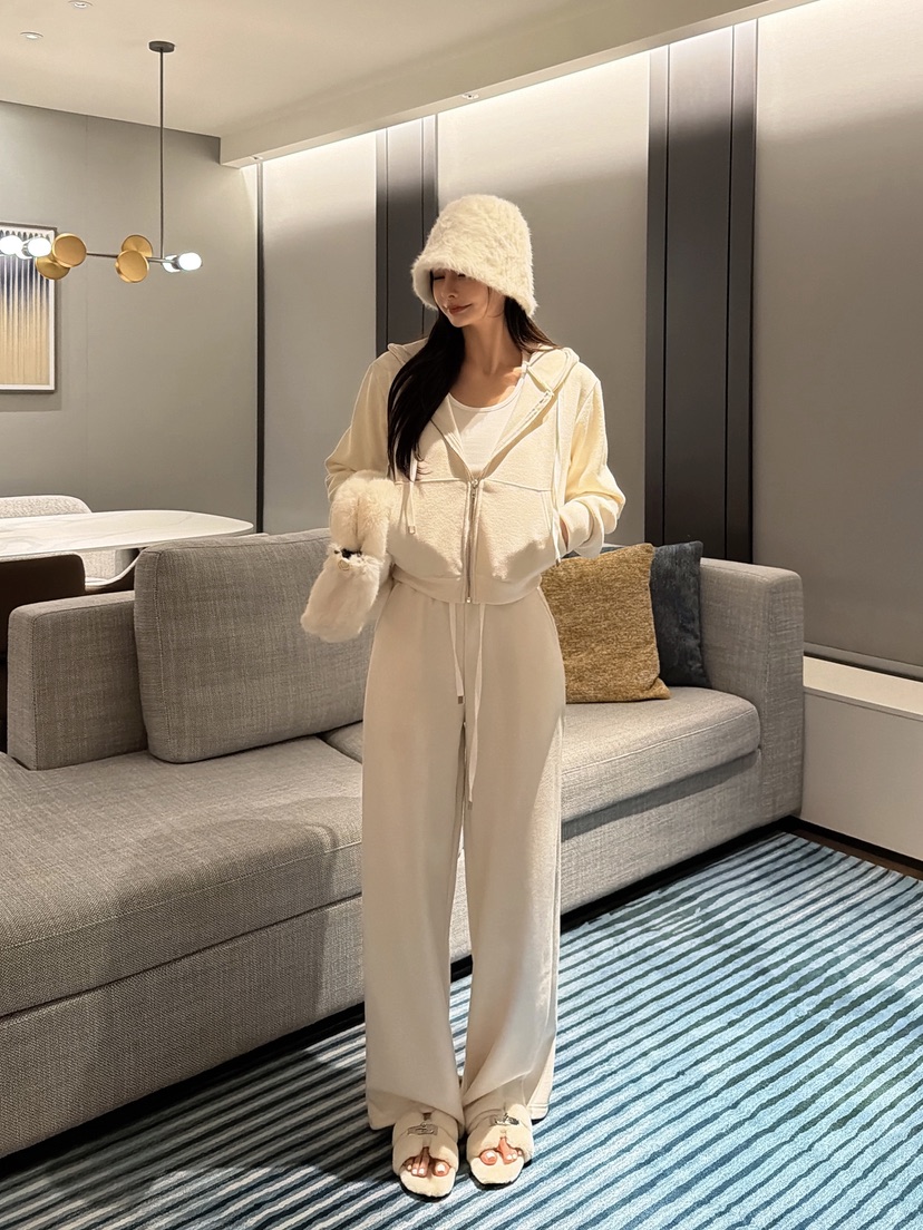 CLOTH韓國代購㊣女士新款時尚熱賣休閑推薦套裝連帽拉鏈衫套裝CLOTH套裝