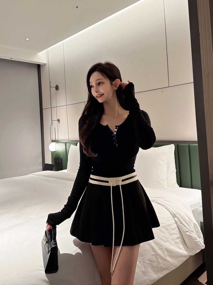 CLOTH東大門㊣直郵女裝新品25秋冬熱賣休閑人氣長袖T恤紐扣CLOTH長袖T恤