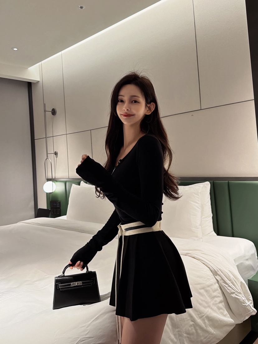 CLOTH東大門㊣直郵女裝新品25秋冬熱賣休閑人氣長袖T恤紐扣CLOTH長袖T恤