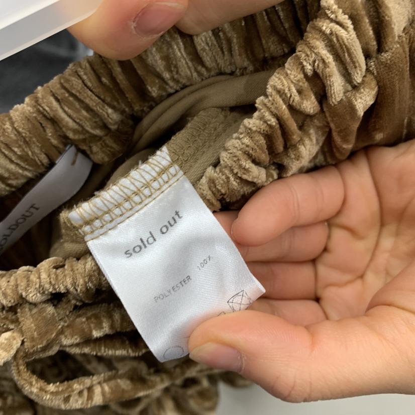 SOLD OUT韓國直郵㊣女裝新品時尚熱賣人氣推薦25秋冬短裙天鵝絨SOLD OUT短裙