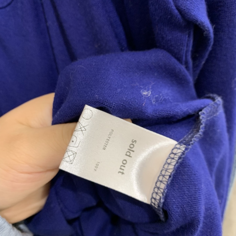 SOLD OUT東大門㊣代購女裝新款25秋冬時尚熱賣人氣長袖T恤SOLD OUT長袖T恤