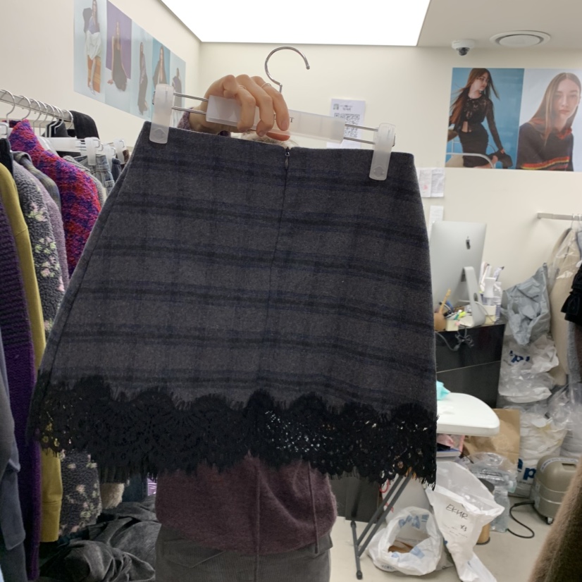 SOLD OUT東大門㊣直郵女裝新款熱賣25秋冬時尚真品短裙格子SOLD OUT短裙