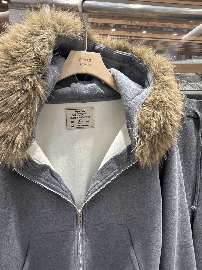 DE GO YOU韓國代購㊣女裝新款時尚休閑25秋冬熱賣套裝拉鏈DE GO YOU套裝