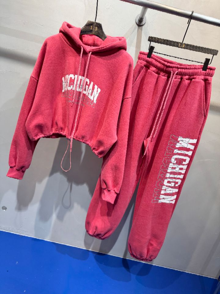 1.3韓國直郵㊣女裝新款熱賣推薦25秋冬人氣休閑時尚職業套裝1.3套裝