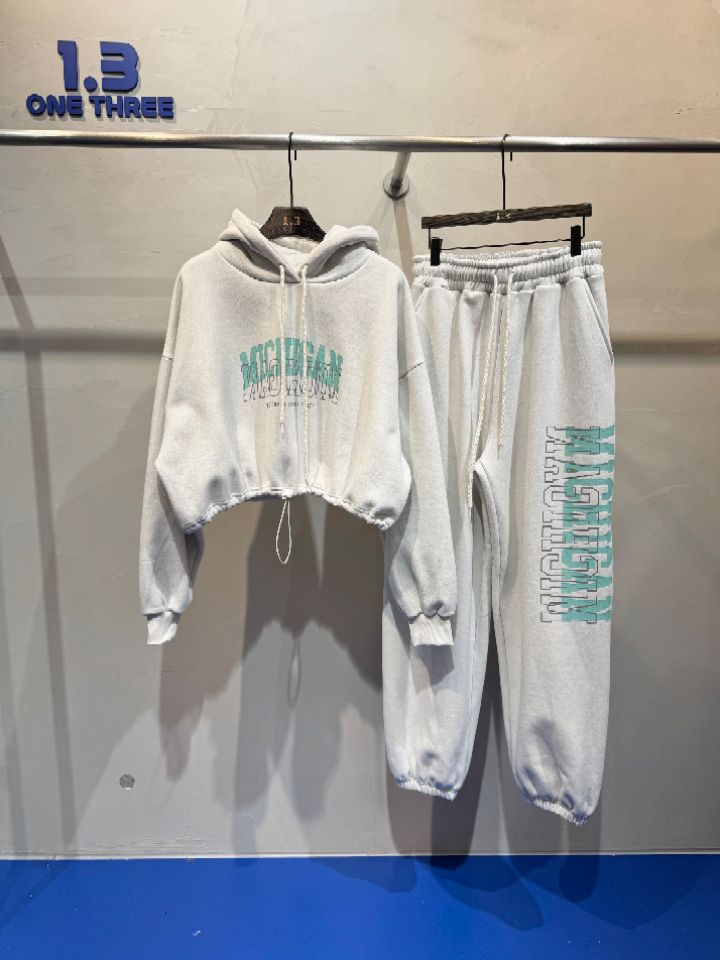 1.3韓國直郵㊣女裝新款熱賣推薦25秋冬人氣休閑時尚職業套裝1.3套裝圖色2