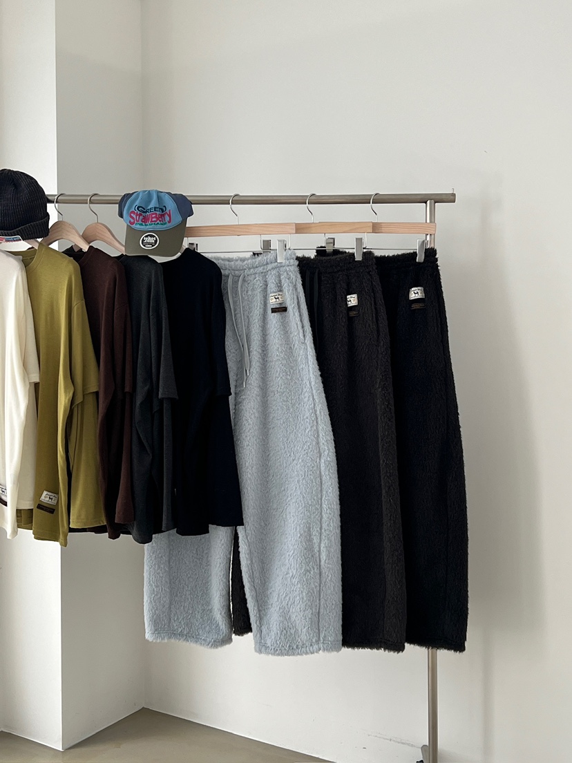 ANOTHER AVENUE東大門㊣直郵女裝新款真品熱賣長袖T恤羊毛ANOTHER AVENUE長袖T恤