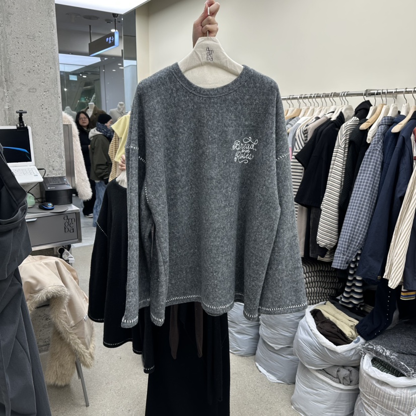 AMOEBA東大門㊣直郵女裝新品熱賣時尚25秋冬真品長袖T恤刺繡AMOEBA長袖T恤圖色1