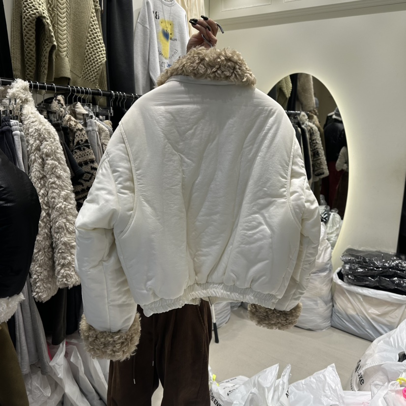 AT THE END韓國代購㊣女裝新款職業熱賣休閑短款棉服填充AT THE END短款棉服