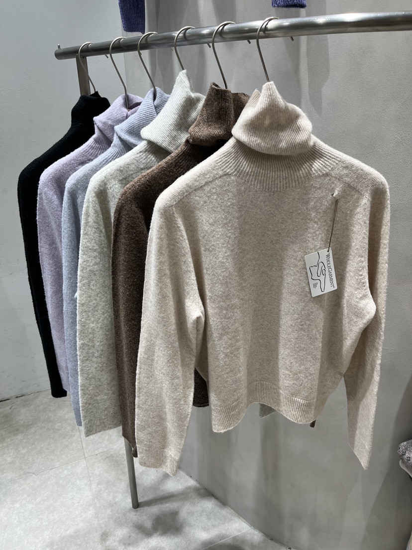 EVERCOMMERCE METICULOUSLY DESIGNED韓國代購㊣女士新品熱賣針織衫EVERCOMMERCE METICULOUSLY DESIGNED針織衫