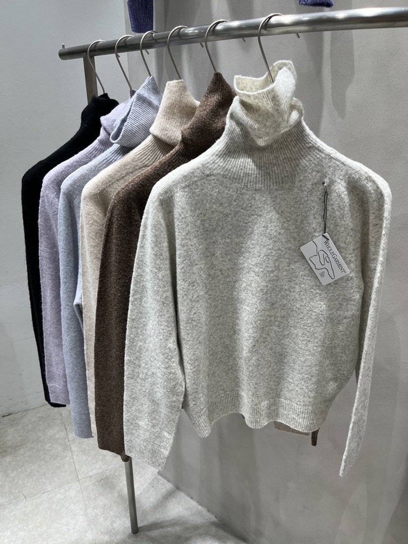 EVERCOMMERCE METICULOUSLY DESIGNED韓國代購㊣女士新品熱賣針織衫EVERCOMMERCE METICULOUSLY DESIGNED針織衫